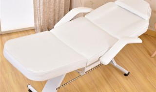 Косметологическая кушетка: где купить недорогую и качественную кушетку